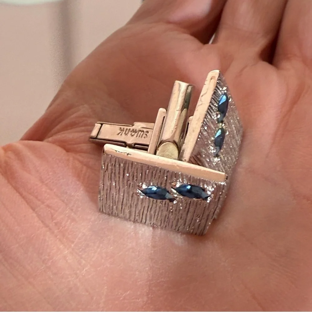 Vintage 1940- 60 Swank Art deco silver Blue Marquise stone Square cuff links
